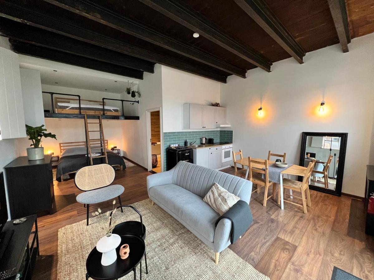 Bed & Breakfast Heit Joure Ngoại thất bức ảnh